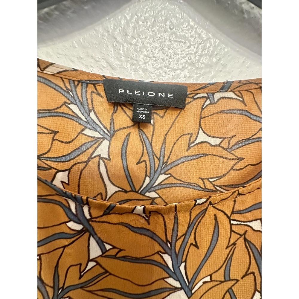 NORDSTROM Pleione Blouse Size XS Top Bubble Hem Caramel Iris Print SHIRT CAREER - Picture 3 of 9